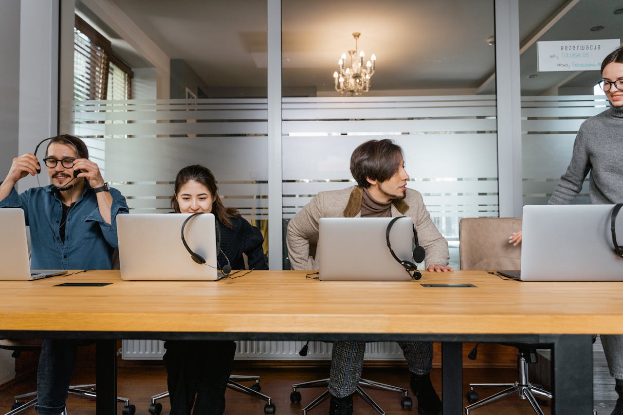 How Small Businesses Can Benefit from Professional IT Support Services