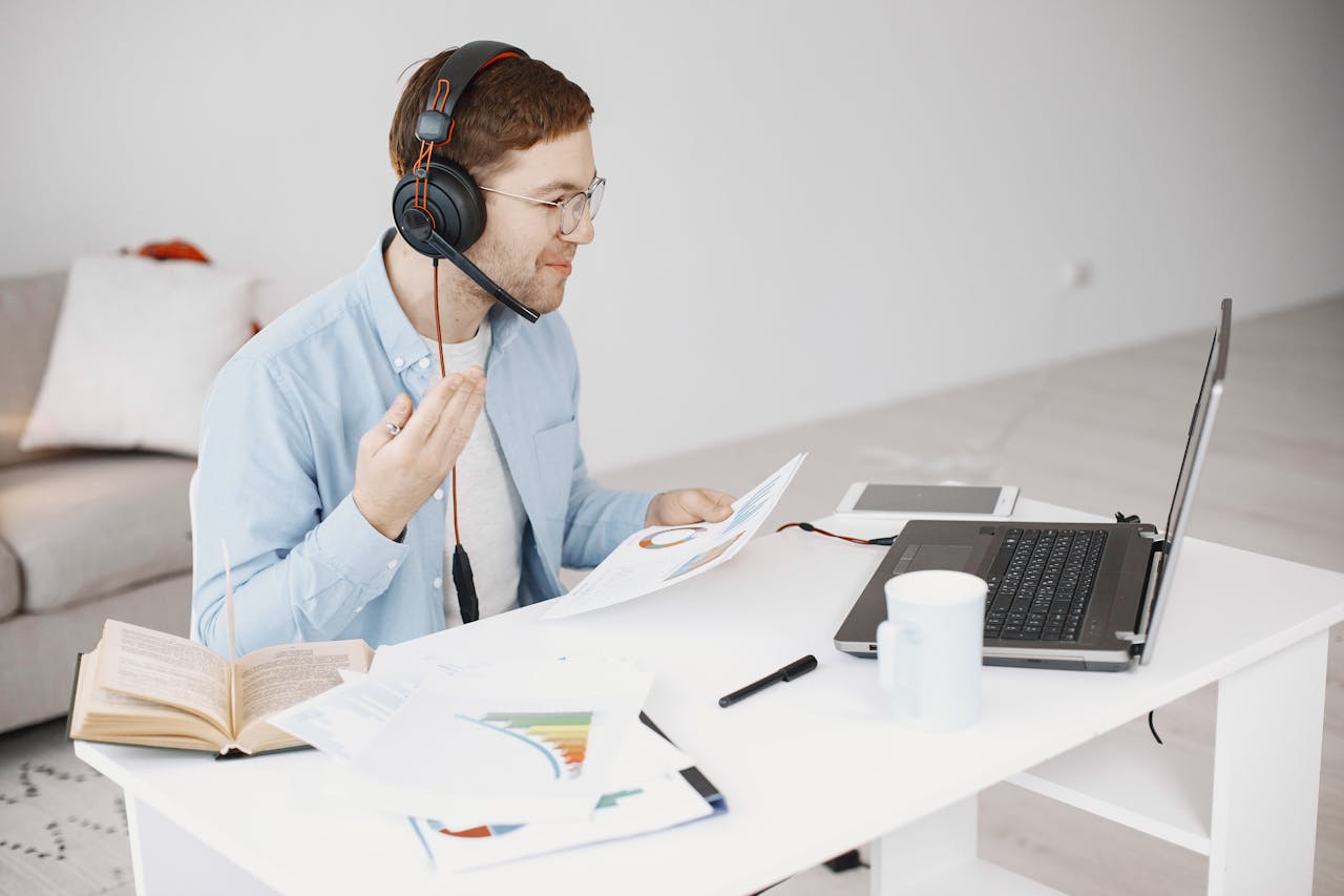 The Future of Ad Optimization: How AI Virtual Assistants Are Changing Marketing
