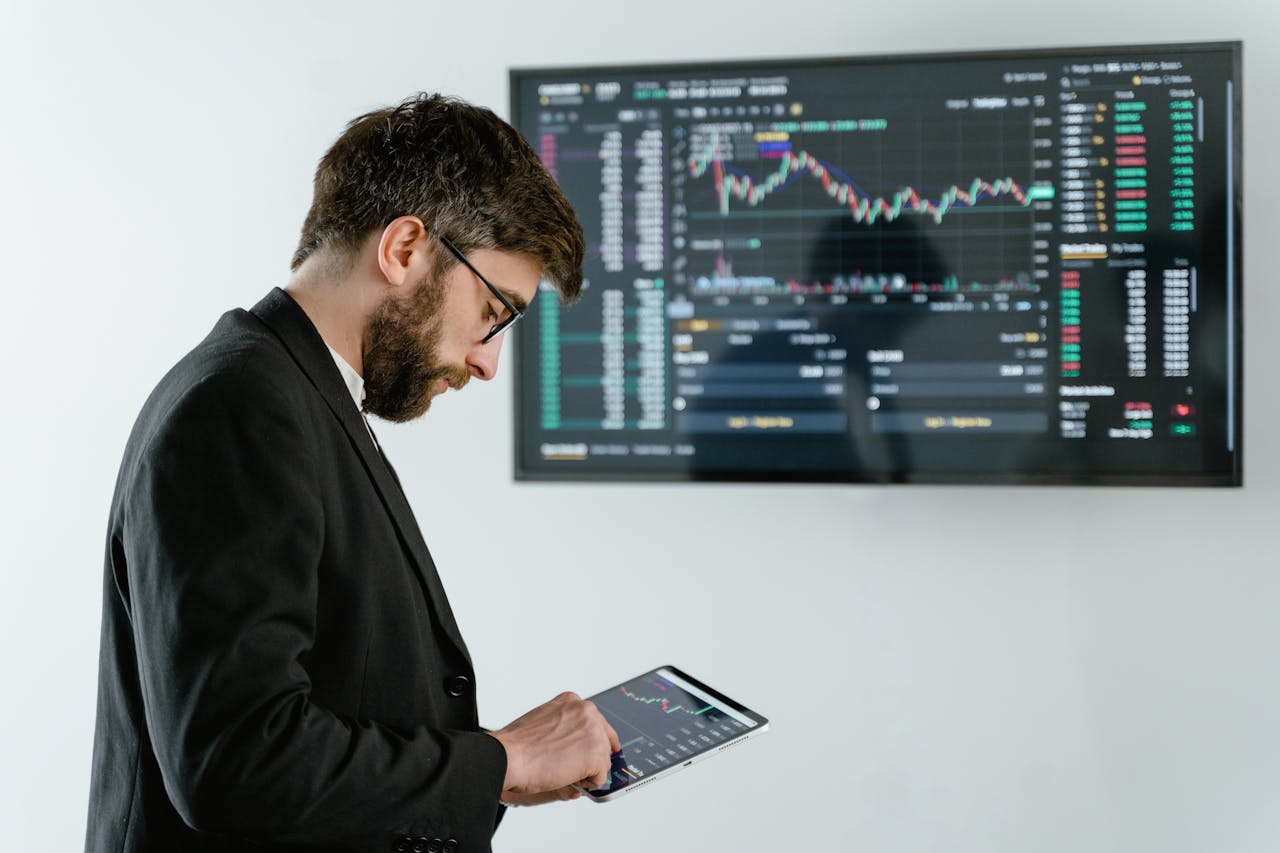 How Artificial Intelligence Is Transforming the Way Investors Analyze Markets