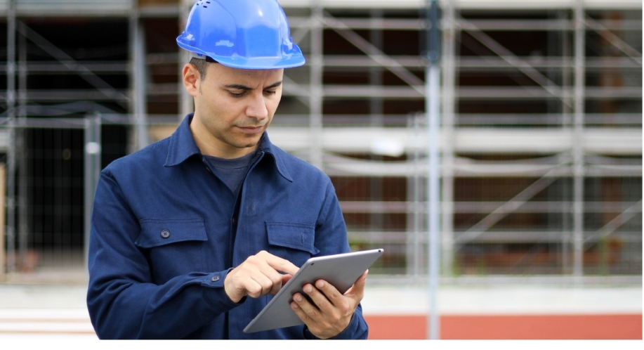 How Real-Time Reports Drive Smarter Service Decisions in Field Service Businesses