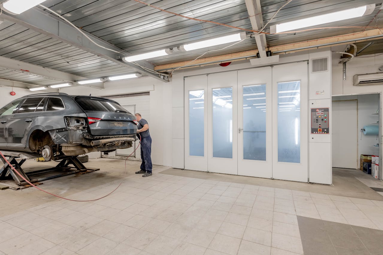 Why to Opt a Professional Collision Repair Center in Houston